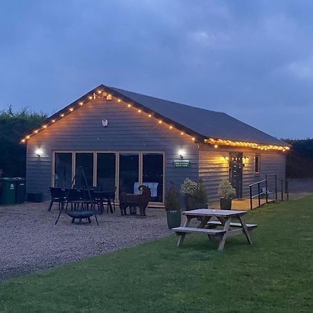 King Richard'S Luxury Lodge - Sleeps Up To 8 ,Dog Friendly ,Near Sherwood Forest At Fairview Farm In Nottingham Set In 88 Acres And Great For Groups,Family Gatherings,Corporate Events Extérieur photo