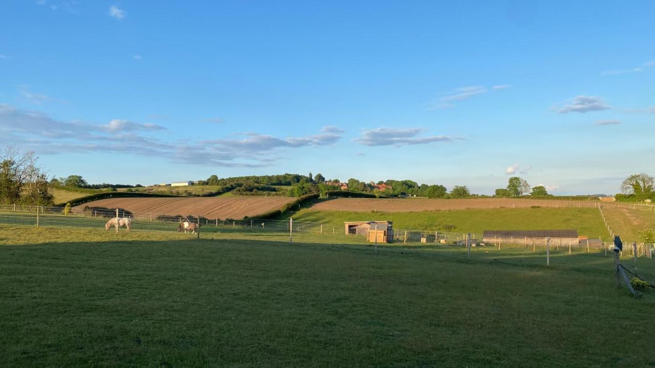 King Richard'S Luxury Lodge - Sleeps Up To 8 ,Dog Friendly ,Near Sherwood Forest At Fairview Farm In Nottingham Set In 88 Acres And Great For Groups,Family Gatherings,Corporate Events Extérieur photo