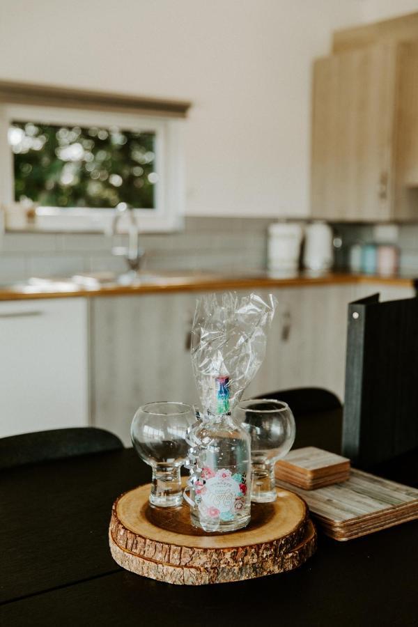King Richard'S Luxury Lodge - Sleeps Up To 8 ,Dog Friendly ,Near Sherwood Forest At Fairview Farm In Nottingham Set In 88 Acres And Great For Groups,Family Gatherings,Corporate Events Extérieur photo