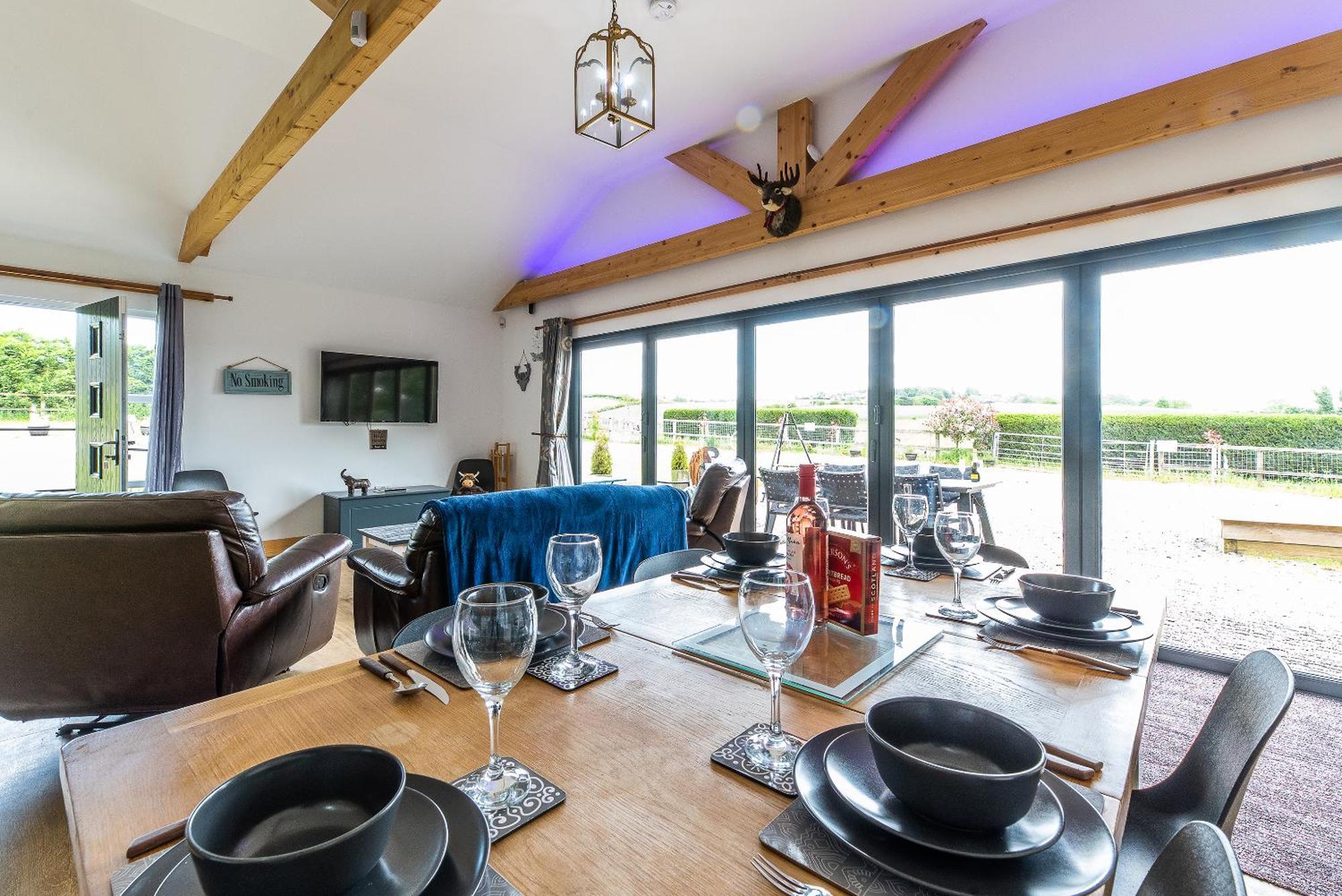 King Richard'S Luxury Lodge - Sleeps Up To 8 ,Dog Friendly ,Near Sherwood Forest At Fairview Farm In Nottingham Set In 88 Acres And Great For Groups,Family Gatherings,Corporate Events Extérieur photo